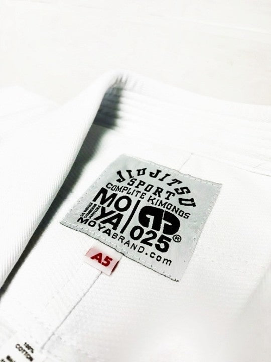 MOYA “025” Lightweight BJJ Gi – White A4, A5